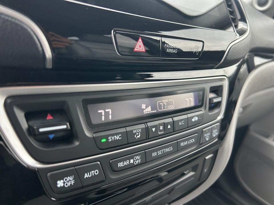2021 Honda Pilot Touring 7-Passenger