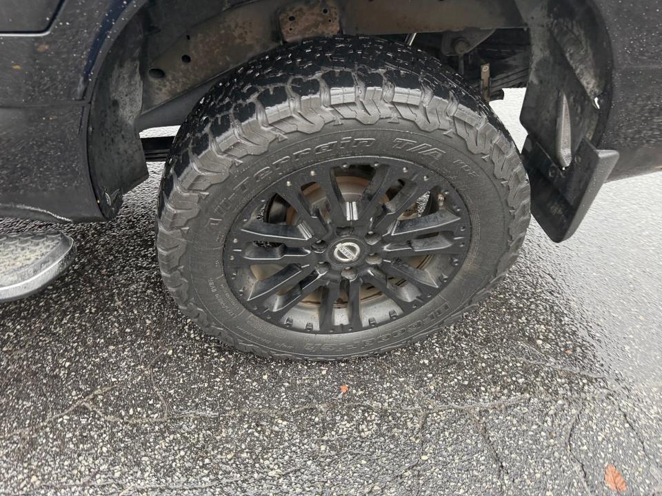 2020 Nissan TITAN SL