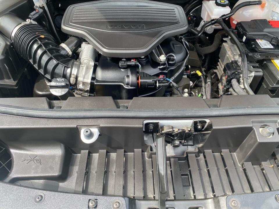 2023 GMC Acadia Denali