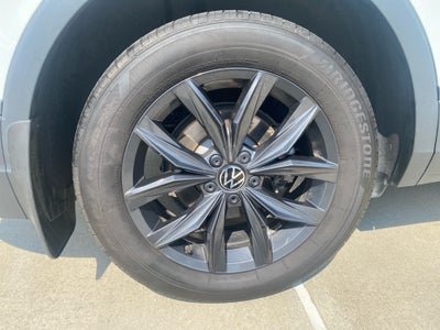 2024 Volkswagen Tiguan SE