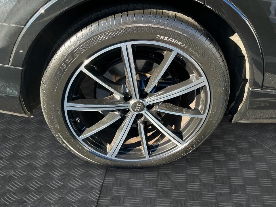 2023 Audi SQ7 Prestige