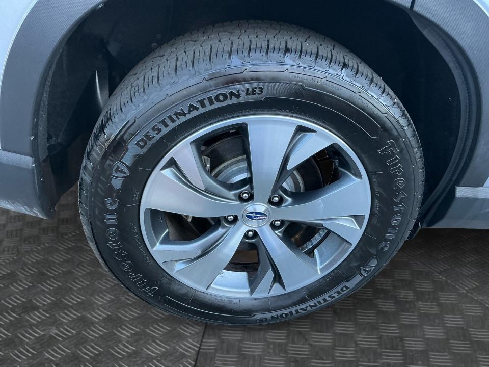 2023 Subaru Ascent Premium