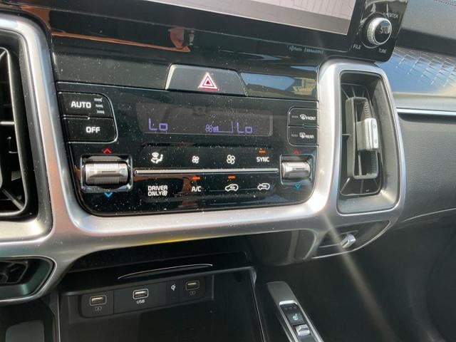 2023 Kia Sorento Hybrid EX