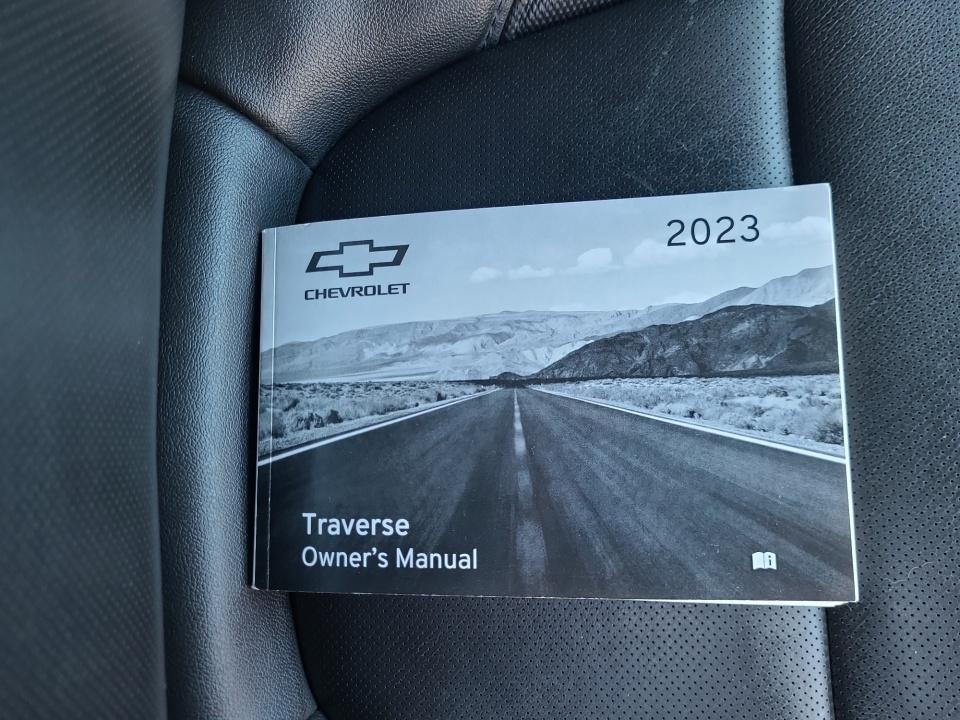 2023 Chevrolet Traverse RS