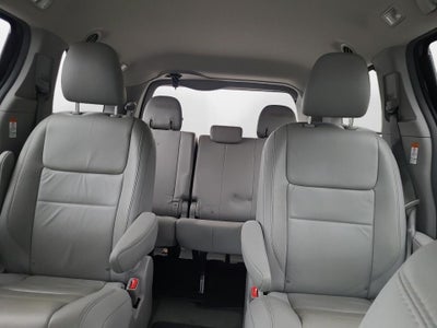 2016 Toyota Sienna XLE