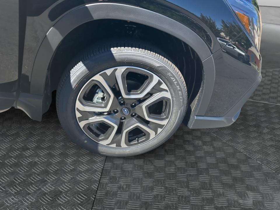 2027 Subaru Ascent Limited
