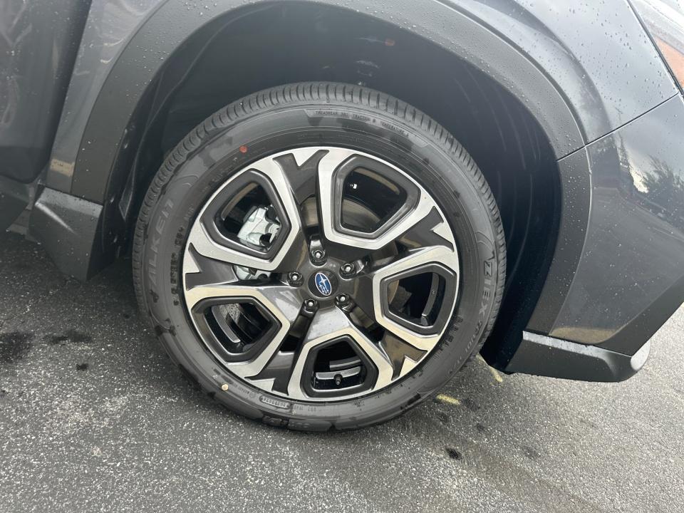 2027 Subaru Ascent Limited