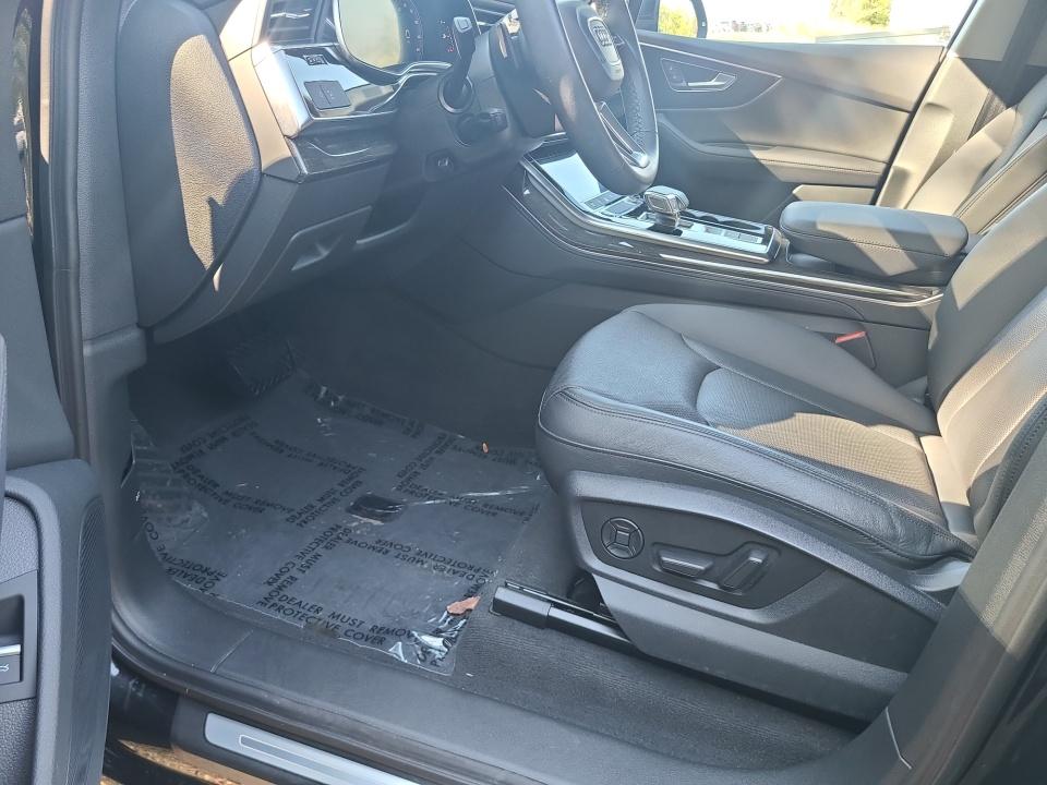 2024 Audi Q7 Premium Plus