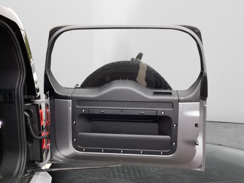 2023 Land Rover Defender S