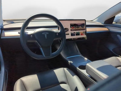 2022 Tesla Model 3 RWD