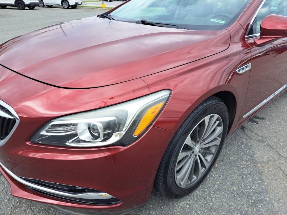 2017 Buick LaCrosse Essence