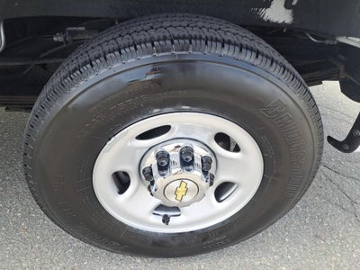 2024 Chevrolet Express Passenger RWD 3500 Extended Wheelbase LT