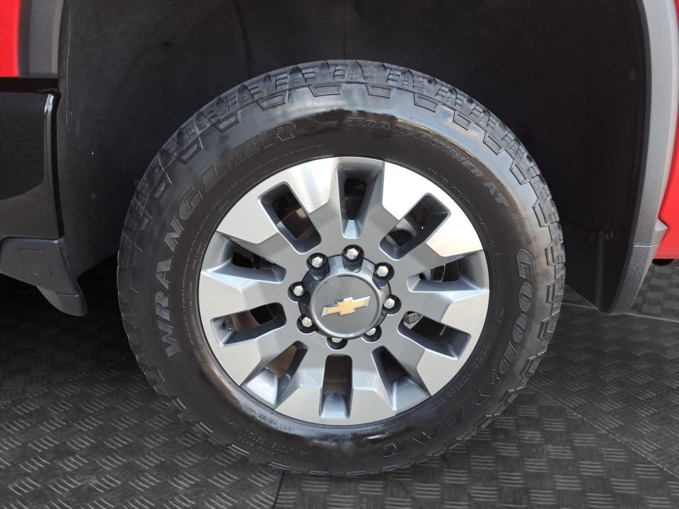 2024 Chevrolet Silverado 2500HD Custom