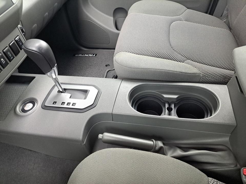 2021 Nissan Frontier SV