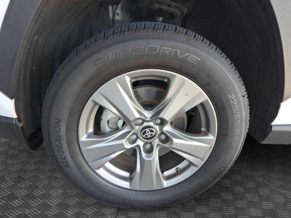 2024 Toyota RAV4 Hybrid Hybrid LE