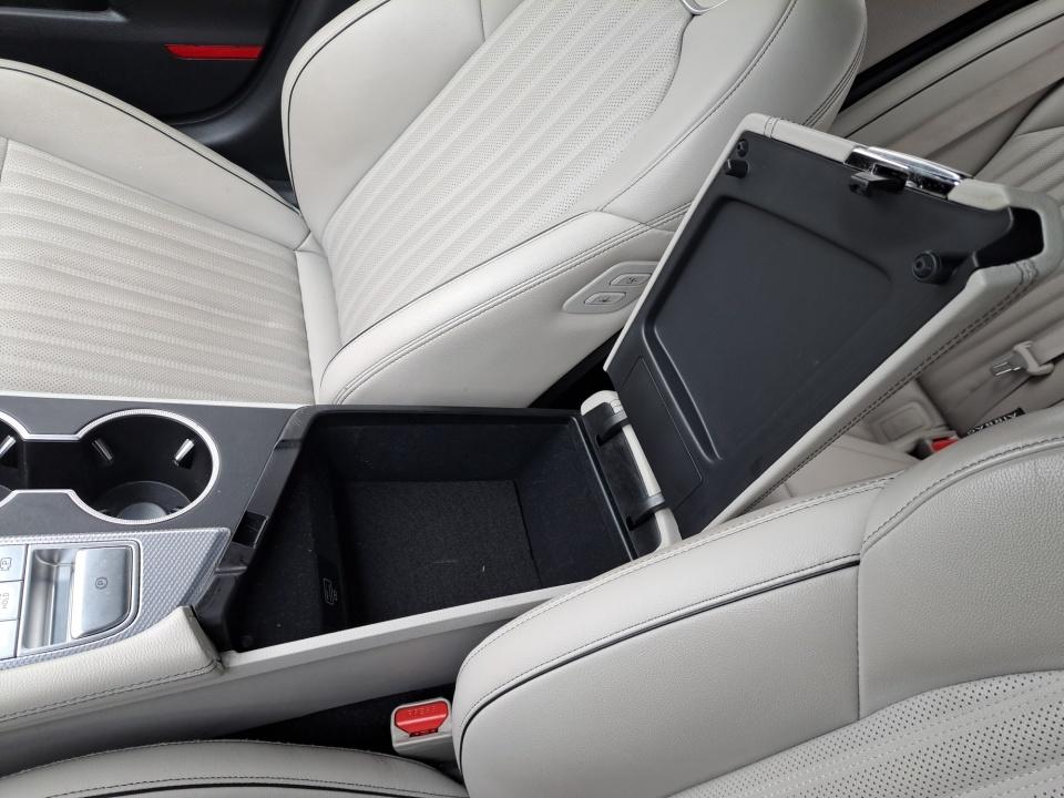 2023 Genesis G70 3.3T
