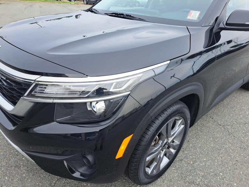 2023 Kia Seltos S