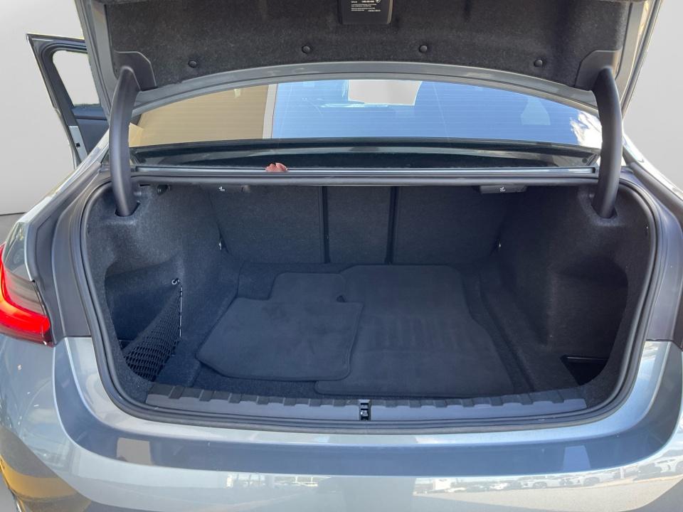2025 BMW 330i 330i xDrive