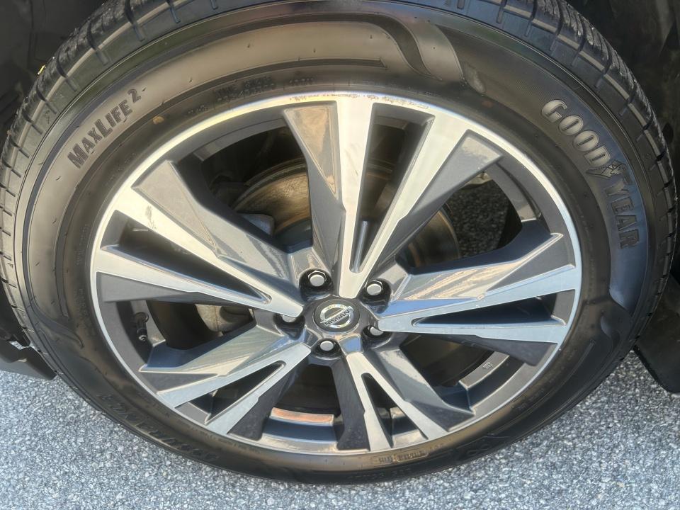 2019 Nissan Pathfinder Platinum