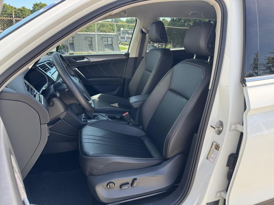 2022 Volkswagen Tiguan SE