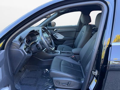 2024 Audi Q3 S line Premium