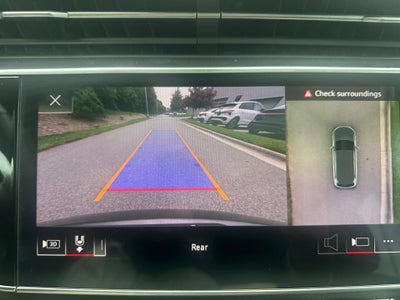 2022 Audi Q7 Premium Plus