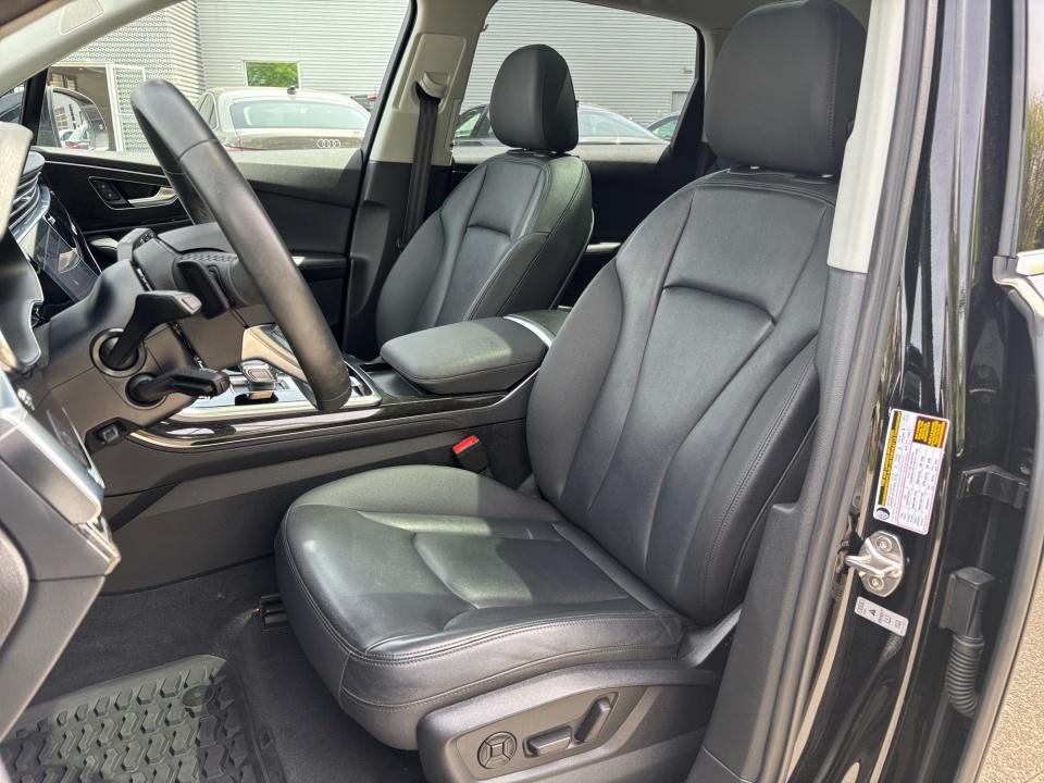 2023 Audi Q7 Premium Plus 55 TFSI quattro Tiptronic