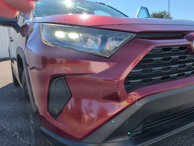 2020 Toyota RAV4 LE