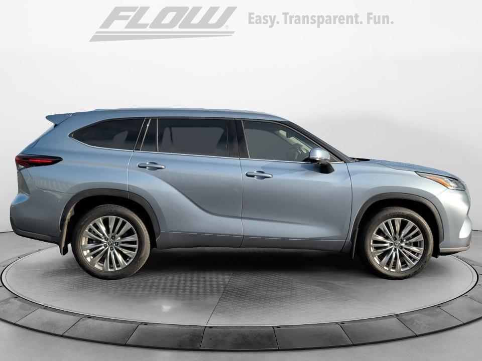 2024 Toyota Highlander Hybrid Hybrid Platinum