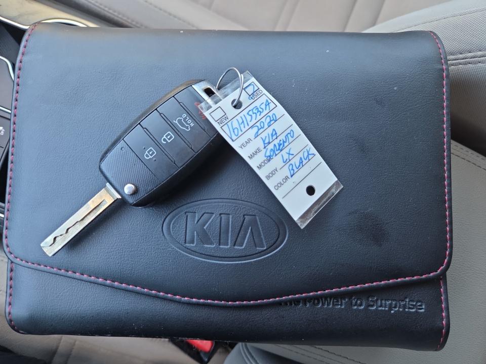 2020 Kia Sorento LX