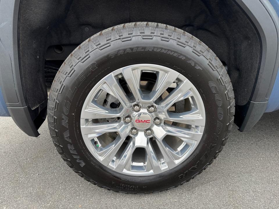 2025 GMC Sierra 1500 4WD Crew Cab Short Box Denali