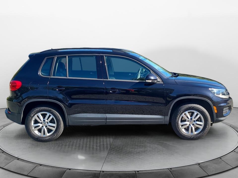 2016 Volkswagen Tiguan S