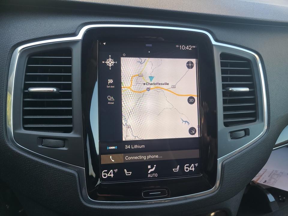 2019 Volvo XC90 Momentum