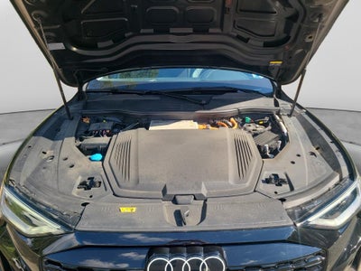 2024 Audi Q8 e-tron Premium