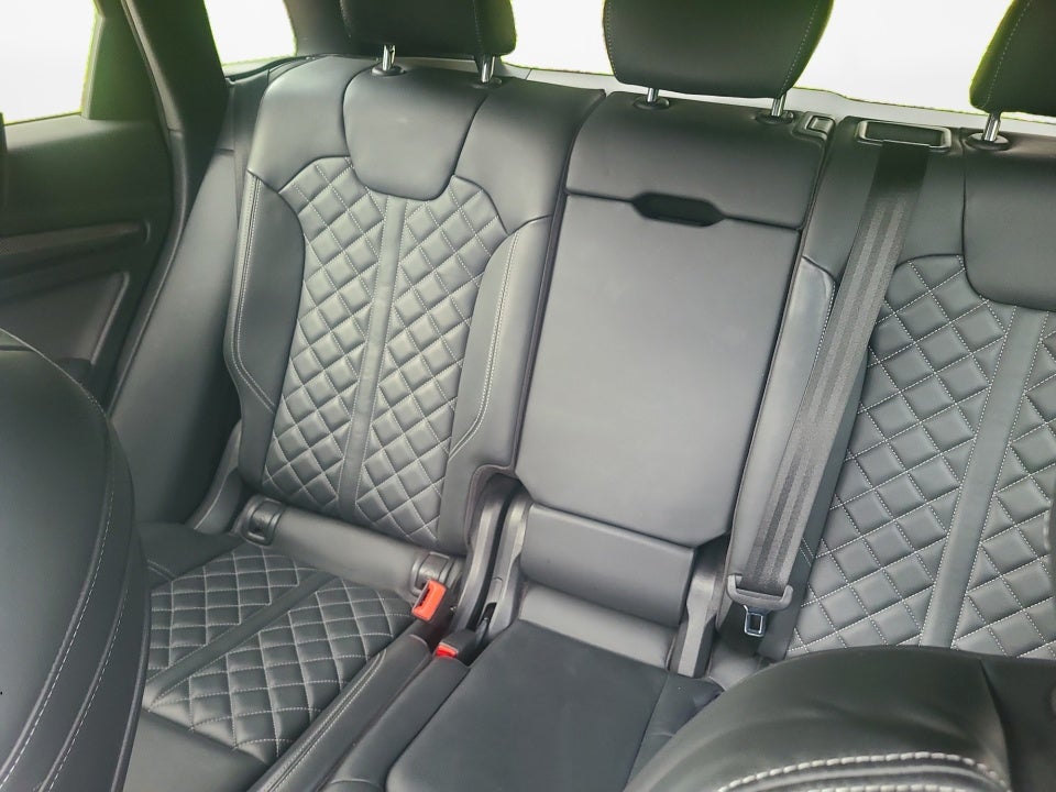 2023 Audi SQ5 Premium Plus